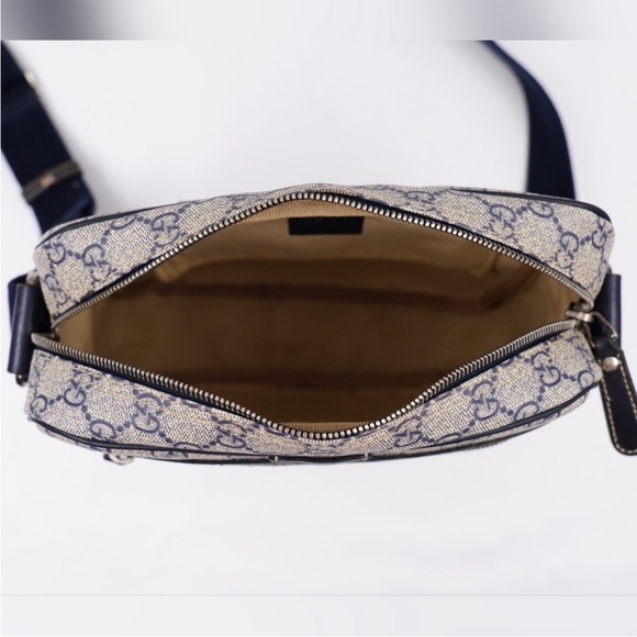 Gucci coated canvas messenger bag - Picture 9 of 13